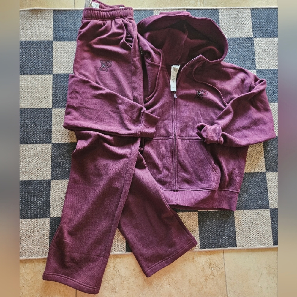 Victoria's Secret  Maroon/ Burgundy  Fleece Two-piece ,S,XS